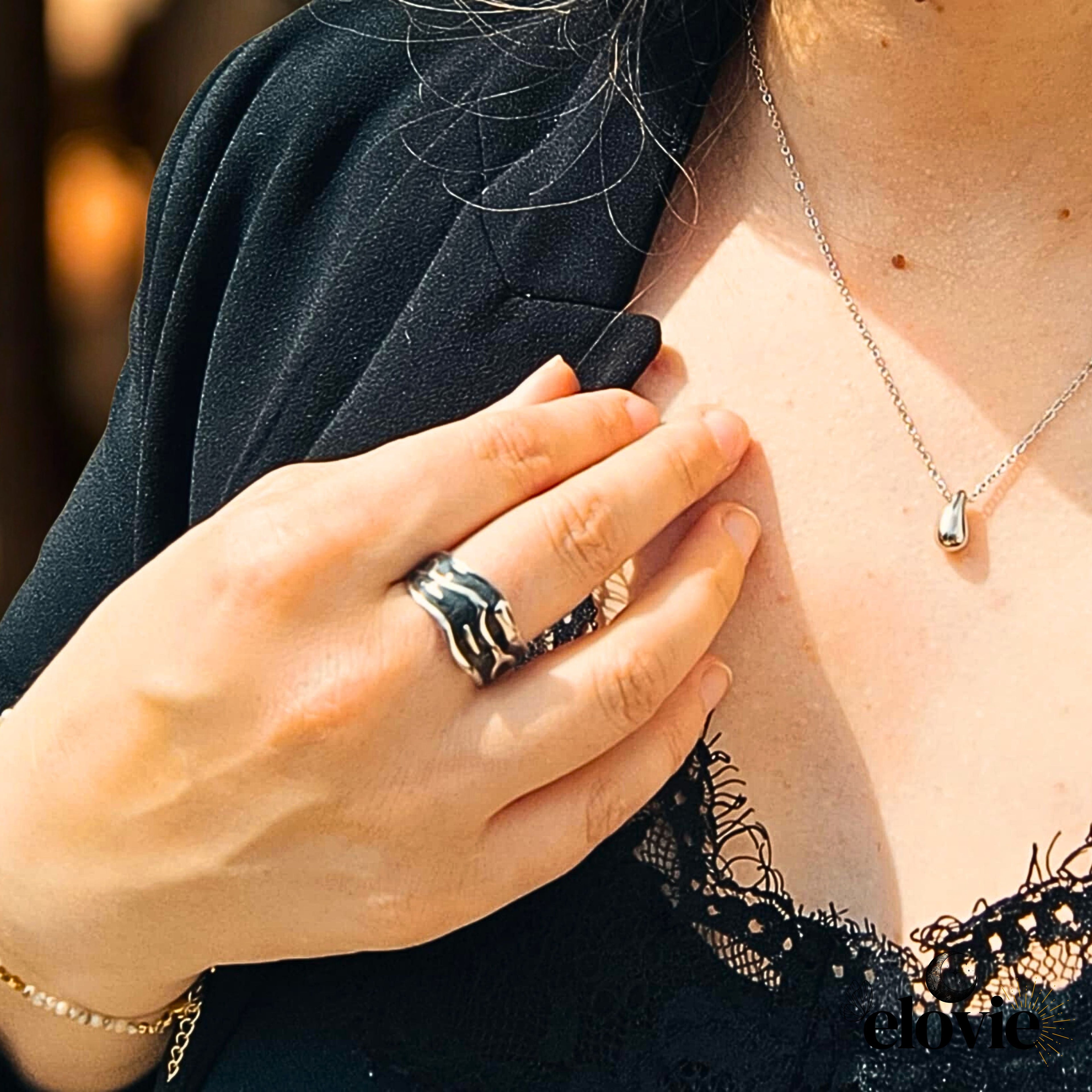 Bague argentée réglable en acier inoxydable