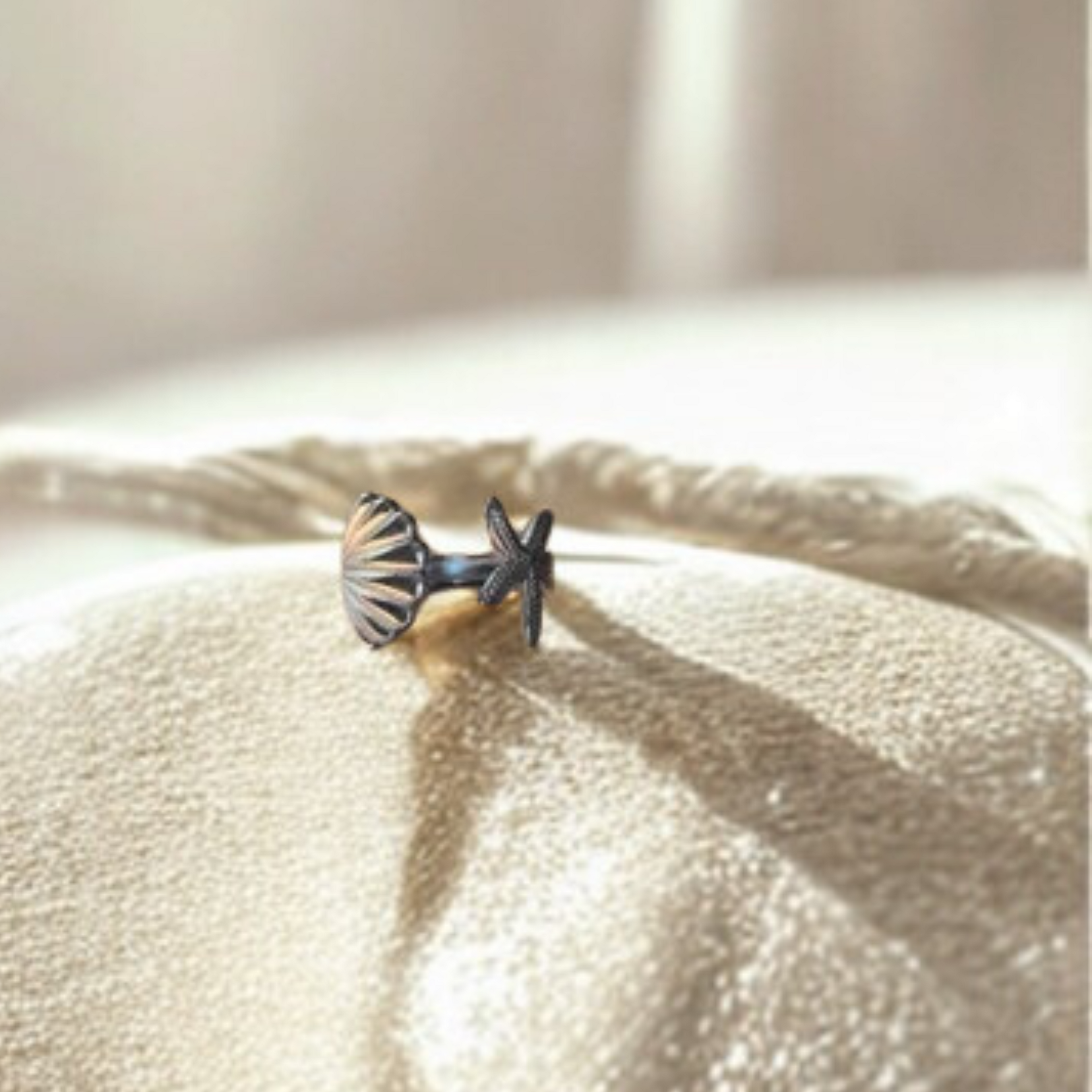 Bague réglable en acier inoxydable argenté – Coquillage & Étoile de mer