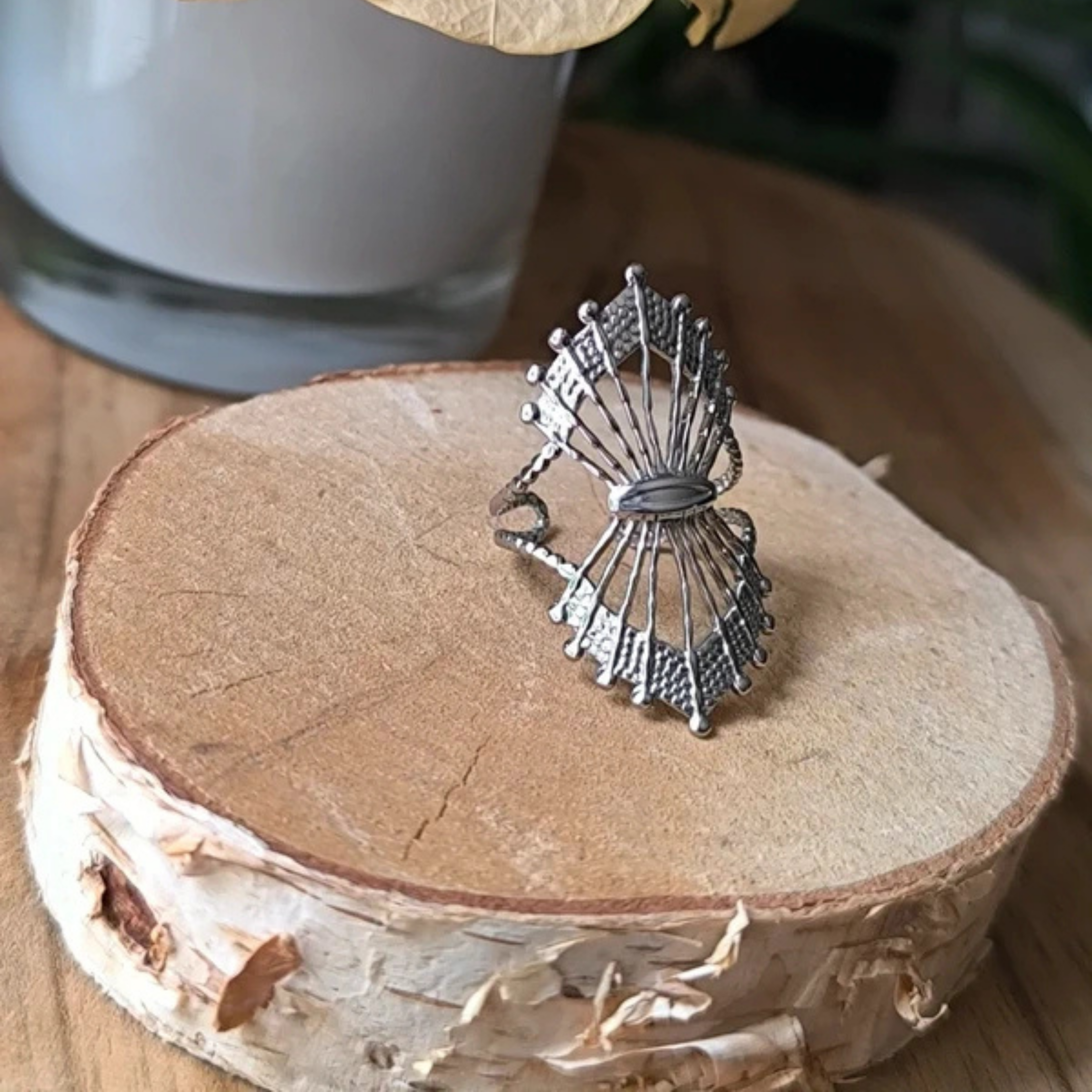 Bague réglable ajourée en acier inoxydable – Design éventail