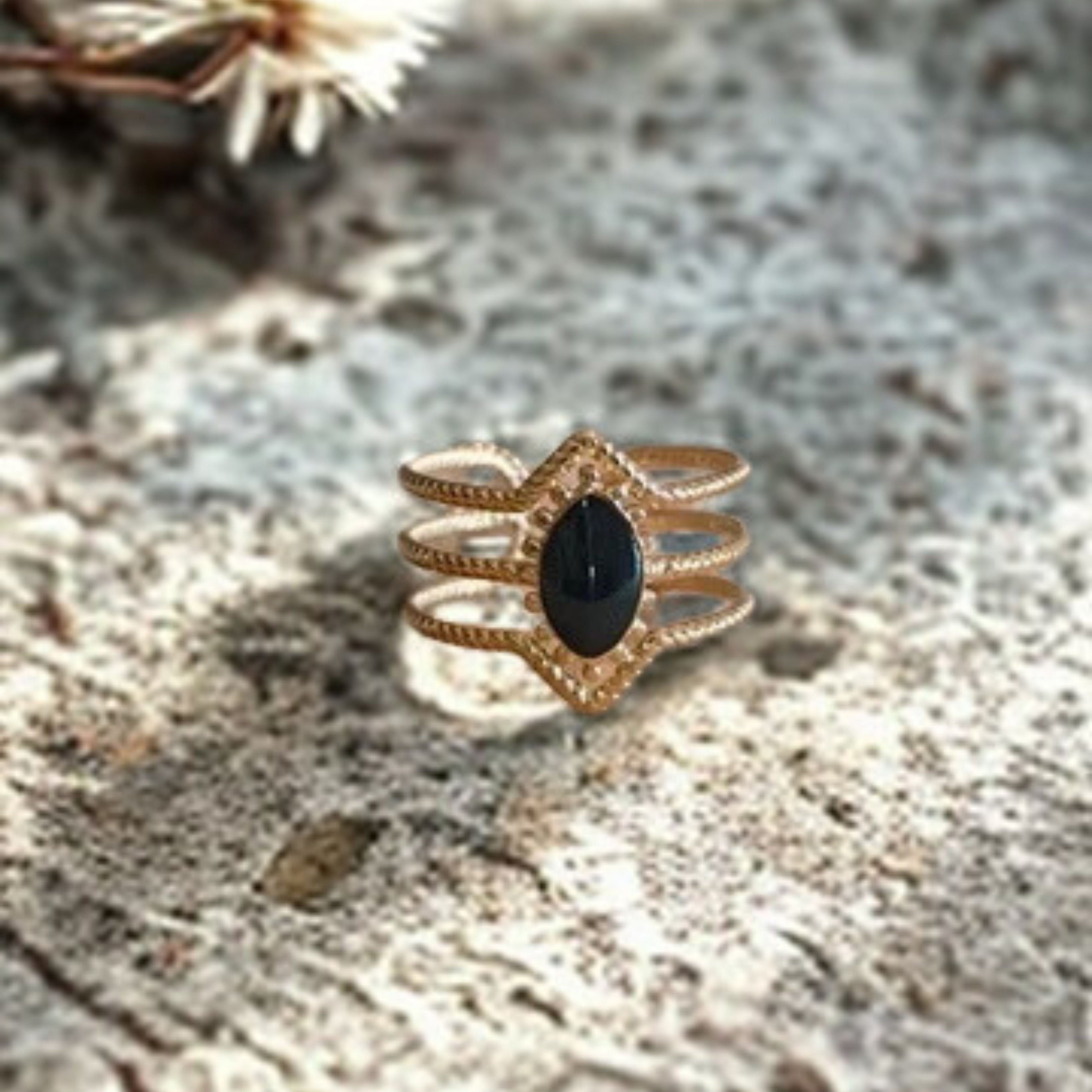 Bague Ajustable à Trois Rangs en Acier Inoxydable avec Losange Noir