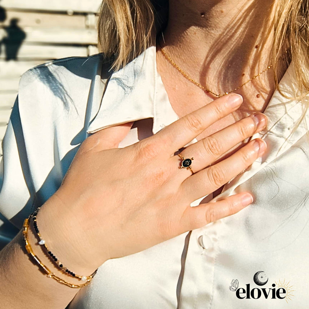 Bague fine réglable en acier inoxydable – Étoile sur le dessus et intérieur noir