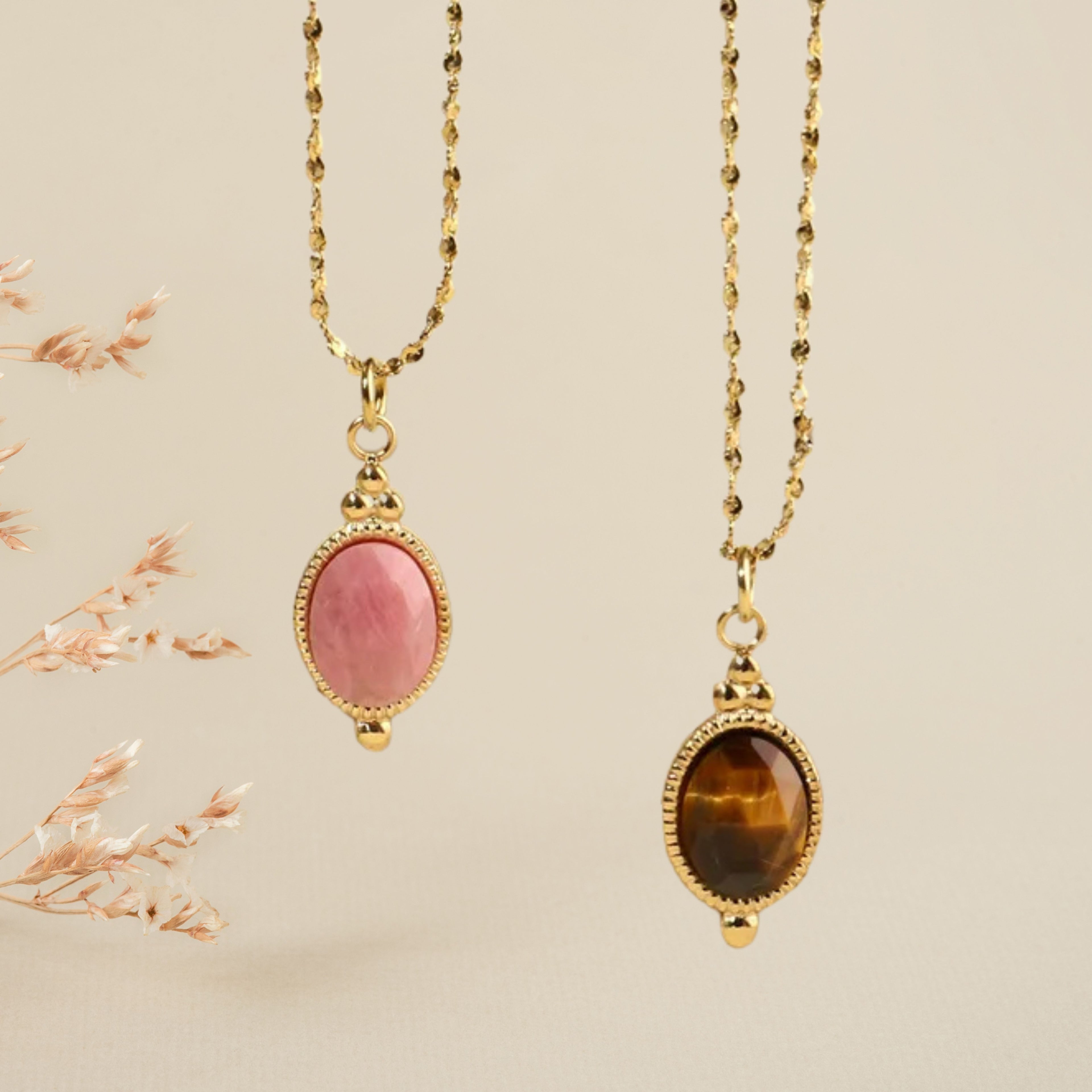 Collier doré en acier inoxydable avec pierre naturelle – Rhodonite ou Œil-de-Tigre