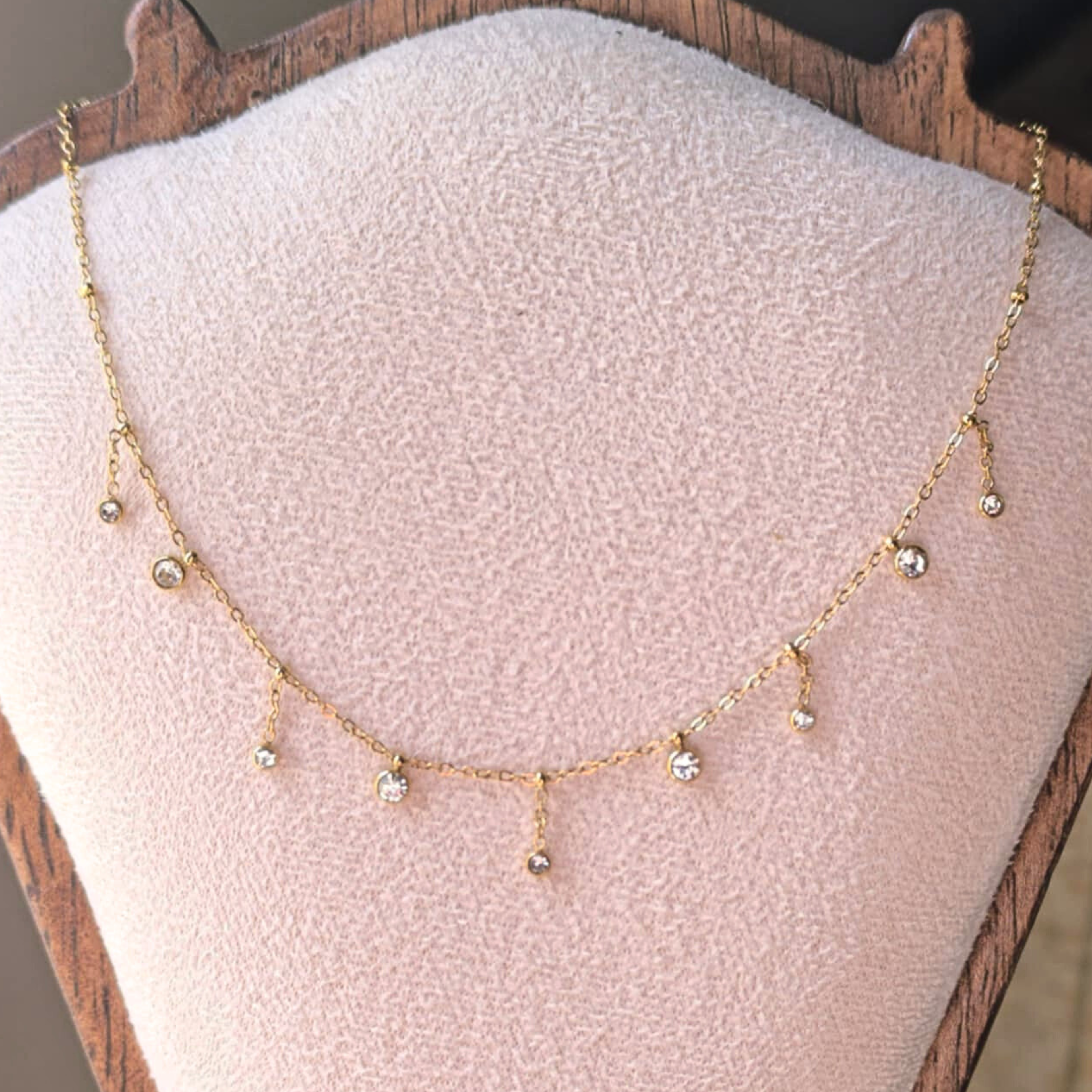 Collier raffiné avec strass – acier inoxydable