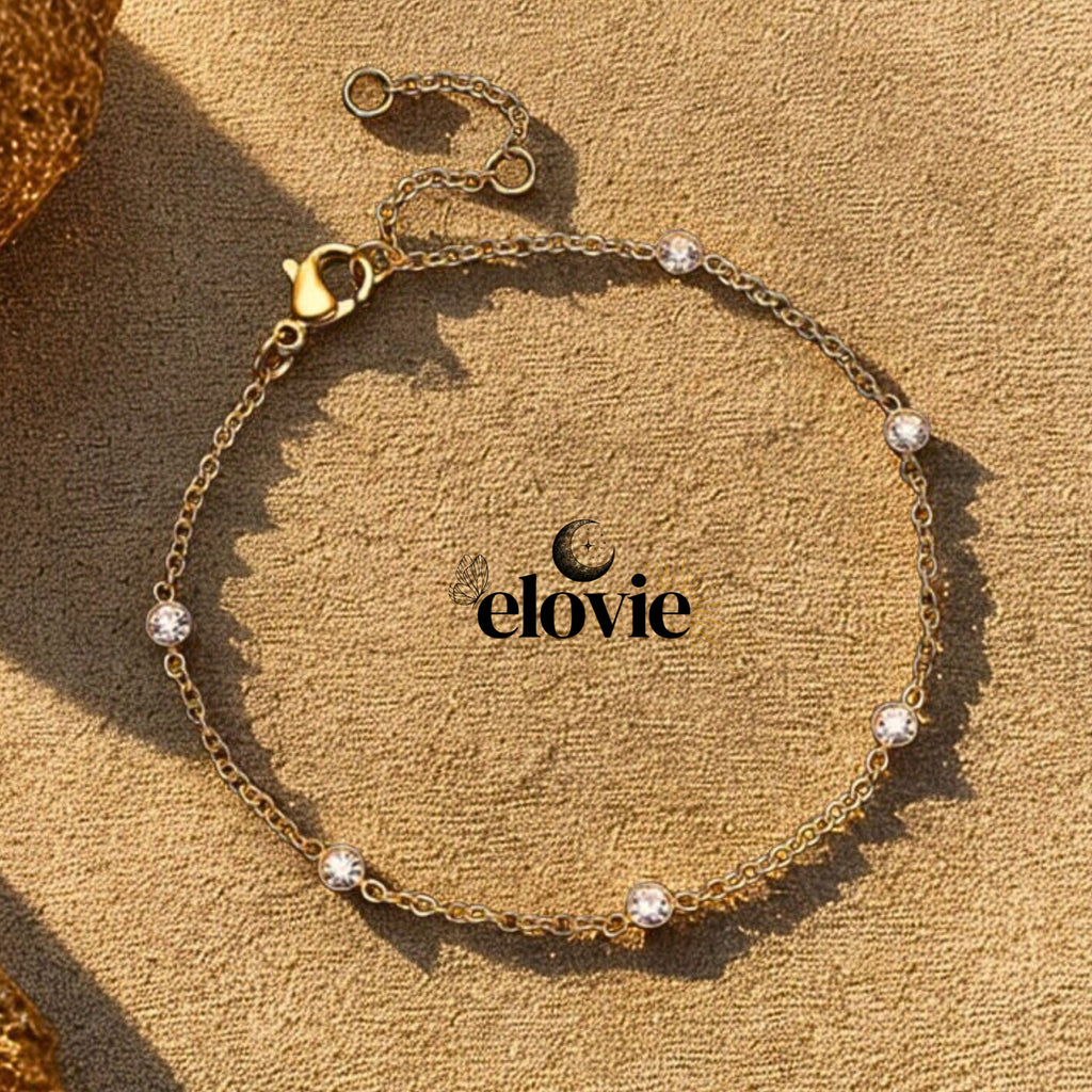 Bracelet argenté ou doré en acier inoxydable – Orné de strass scintillants