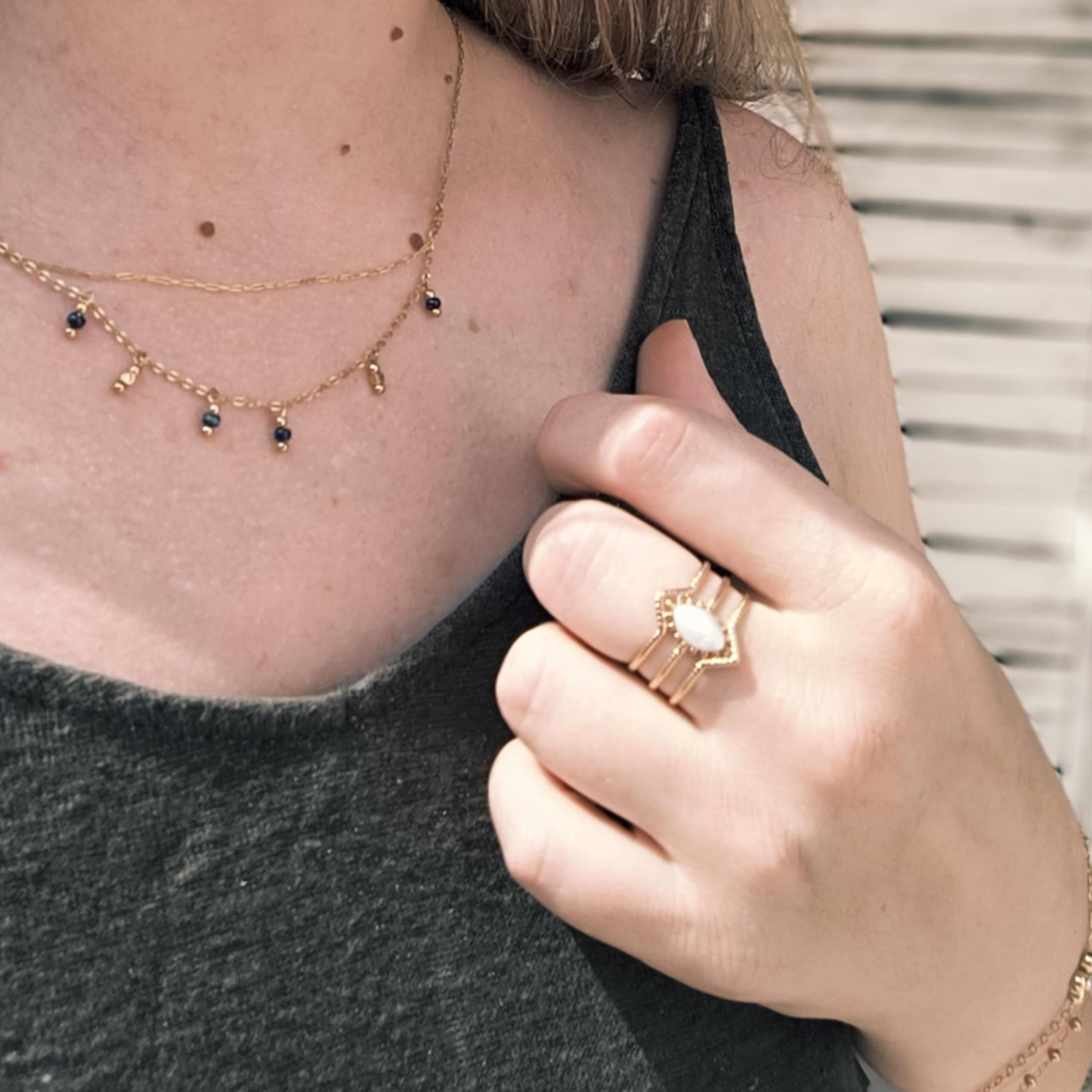 Bague Ajustable à Trois Rangs en Acier Inoxydable avec Losange Blanc Pailleté