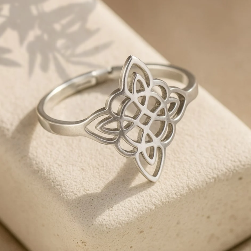 Bague Ajustable "Protection Éternelle" - Nœud de Sorcière