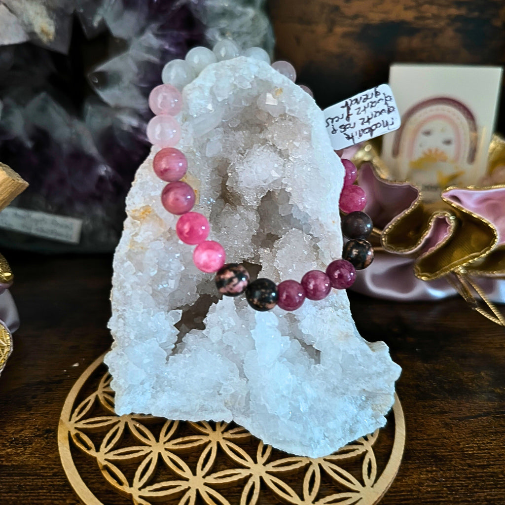 Grotte en Cristal de Roche – 320 g – 100 x 75 x 60 mm