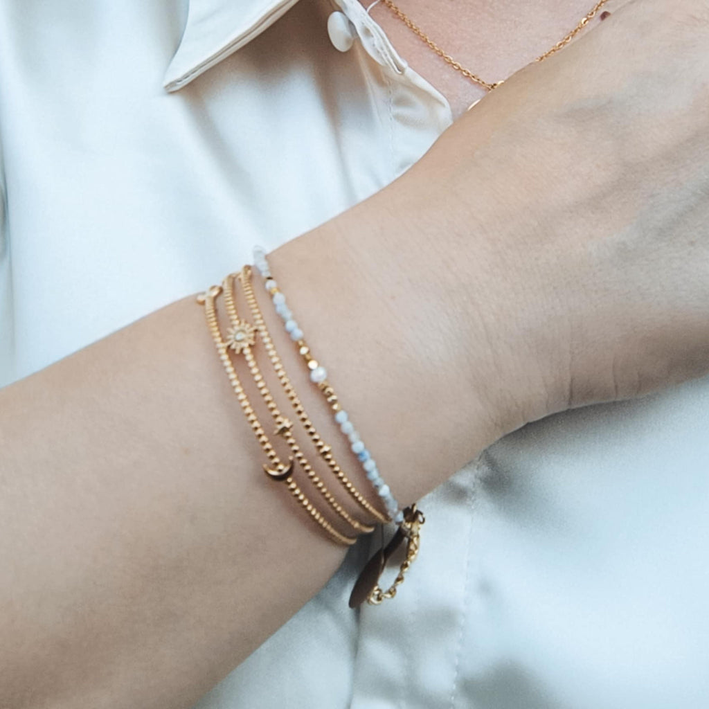 Jonc Doré Réglable en Acier Inoxydable – Motifs Lune, Soleil & Étoile